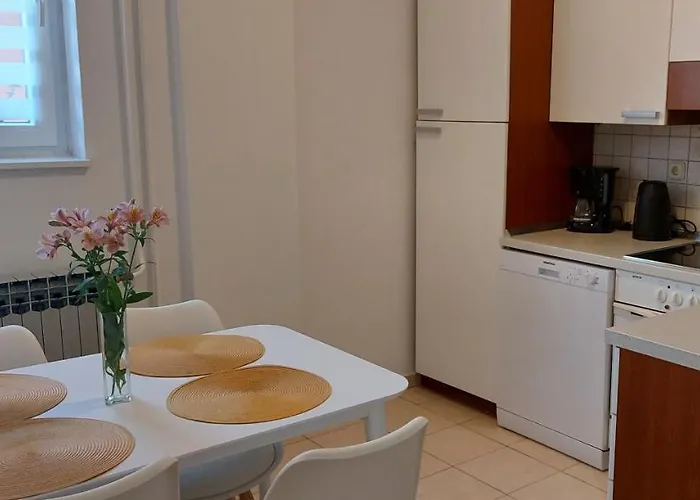 아파트 Seaside - App 2 반졸레